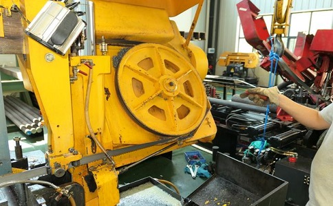 蓬江金属带锯床的日常使用和保养注意事项！